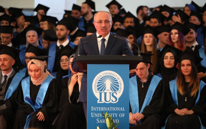 SEDEF Vakfı Başkanı, Sayın Hasan Topaloğlu'nun 11.Mezuniyet Töreni Konuşması