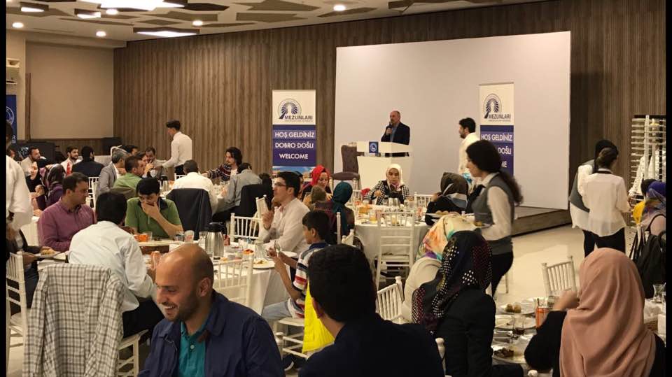 IUS Mezunları Derneği 2017 İftar Programı