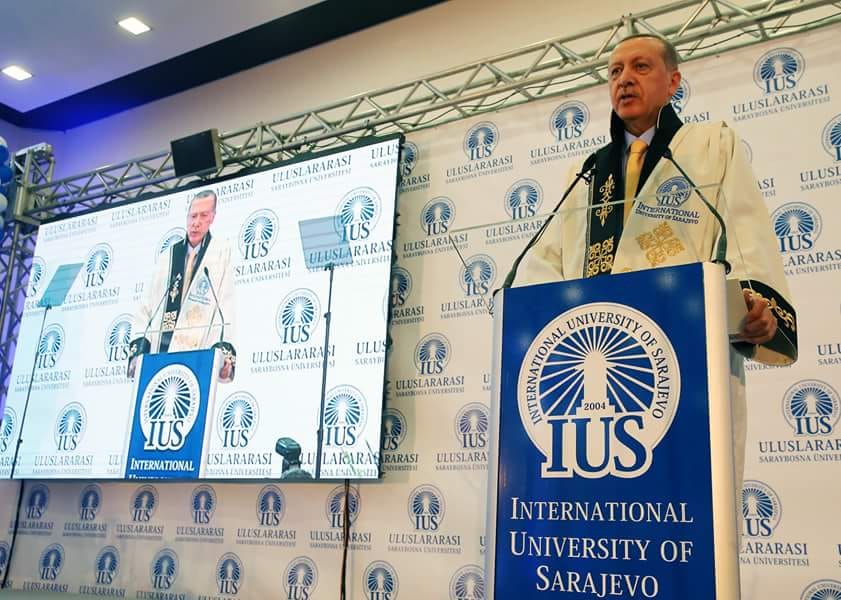 Türkiye Cumhuriyeti Cumhurbaşkanı Recep Tayyip Erdoğan’a IUS’ta Onursal Doktora Diploması Verildi