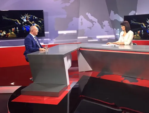 Vakıf Başkanımız Sayın Hasan Topaloğlu Hayat TV Ana Haber Bültenine konuk oldu