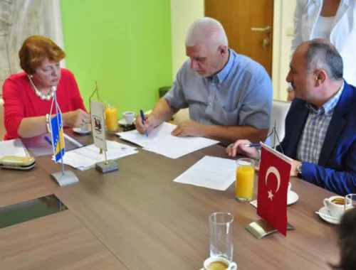 Vakıf ile Ilidža Belediyesi Arasında Arazi Satın Alımı Anlaşması İmzalandı